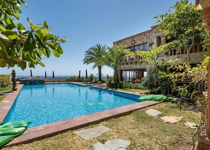 Сasa de vacaciones Castle In Cabo! One Of A Kind - Ocean Views *